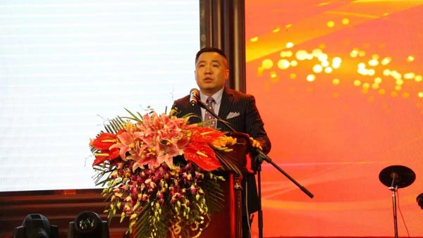 卓邦祝中國演藝設(shè)備技術(shù)協(xié)會(huì)演藝工程第十分會(huì)成立大會(huì)圓滿成功