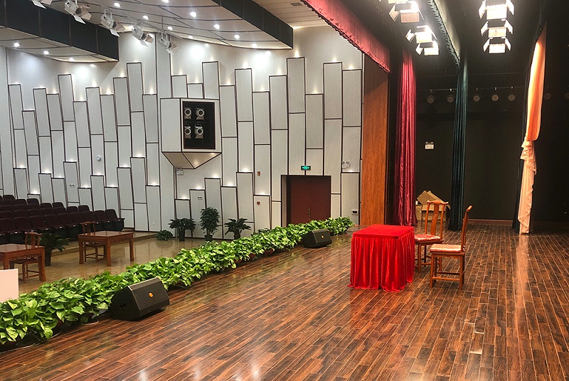 聽人士講舞臺音響設(shè)備是什么
