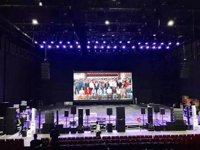舞臺音響在舞臺美術中的重要組成