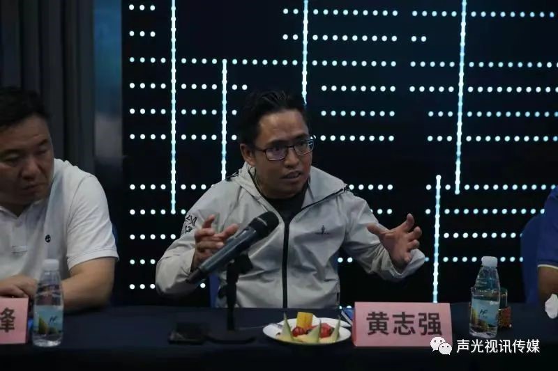 ZOBO董事長(zhǎng)張新峰作為聲光視訊行業(yè)聯(lián)盟代表赴豫芒溫暖災(zāi)區(qū)，傳遞愛(ài)心