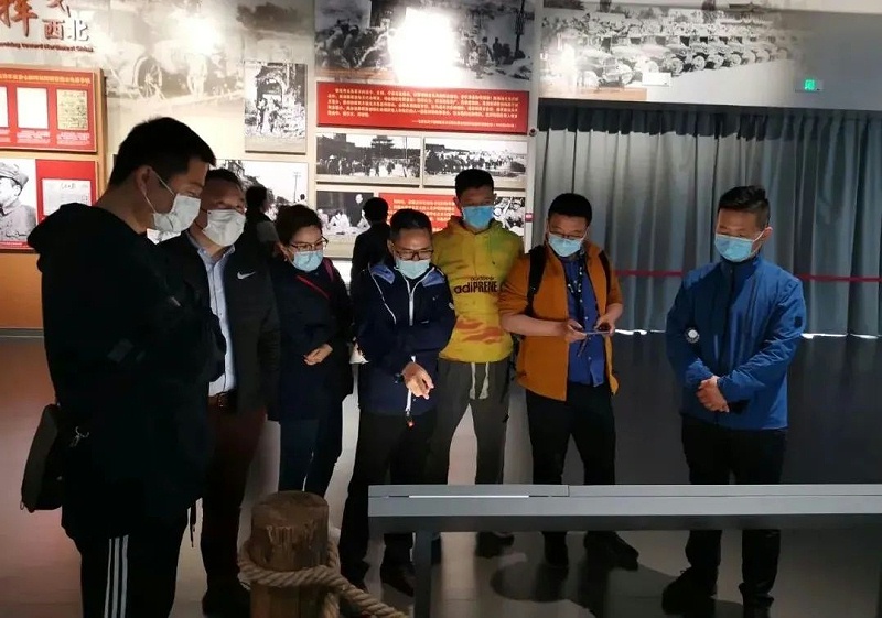 ZOBO卓邦黨支部丨參加由北京聲光視訊行業(yè)協(xié)會與中共北京商業(yè)服務(wù)業(yè)協(xié)會第三聯(lián)合黨委組織的黨史學(xué)習(xí)教育主題黨日活動