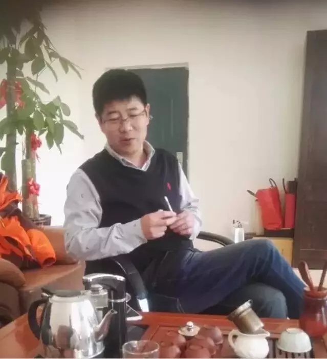 大連萬眾舞臺(tái)總經(jīng)理：范鴻彬(大連演出租賃界的領(lǐng)軍人物)