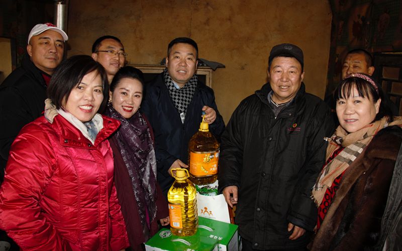 8愛照淶源，ZOBO卓邦黨支部寒冬送暖扶貧活動(dòng)